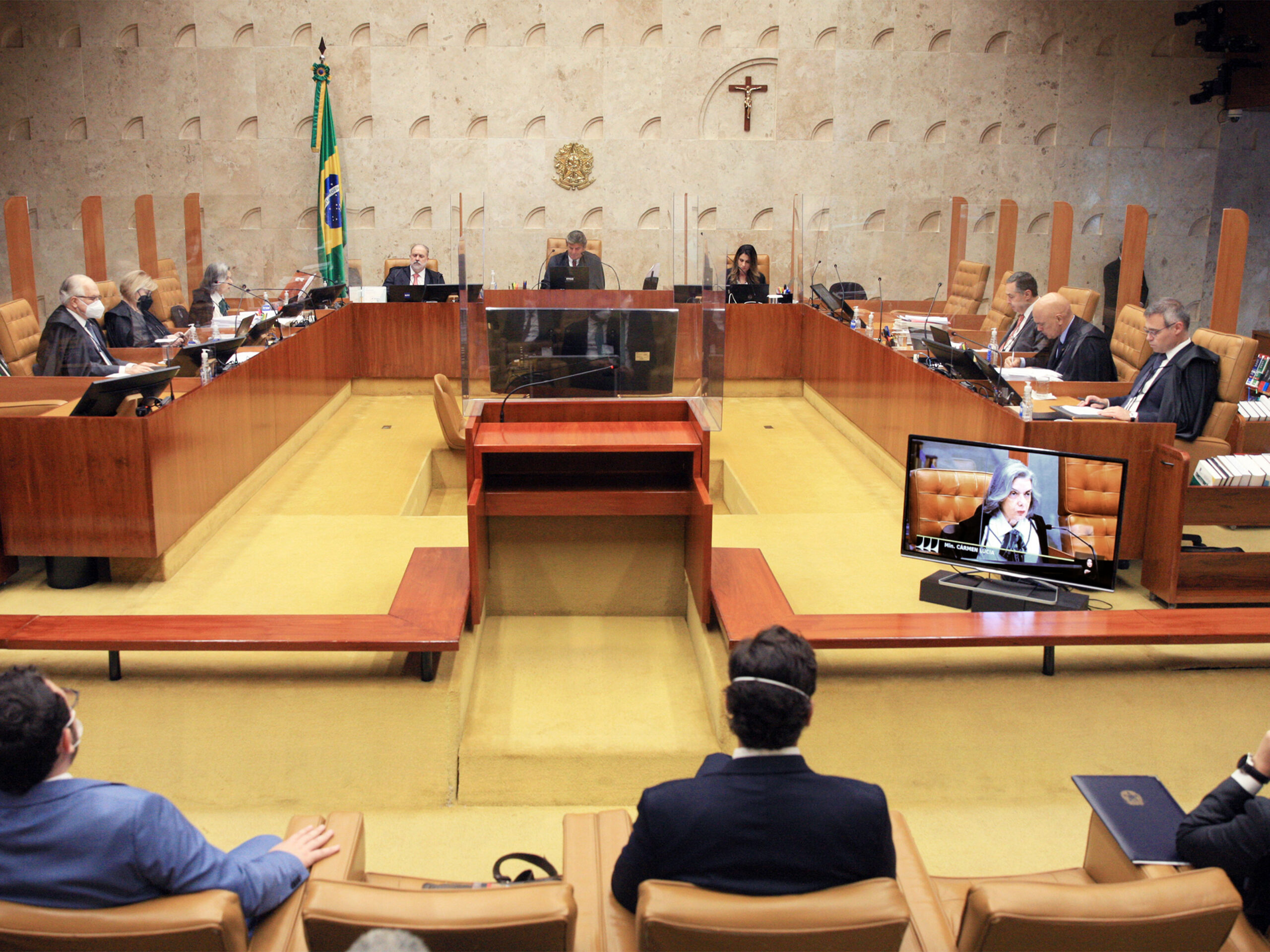 STF: Exclusão do PIS/COFINS da própria base de cálculo